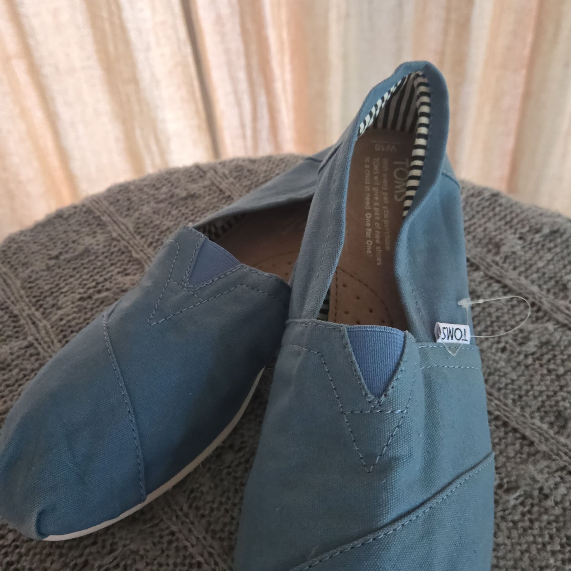 TOMS - Women's Classic Alpargata Canvas Slip-On Shoes - Size 10 - Blue 2