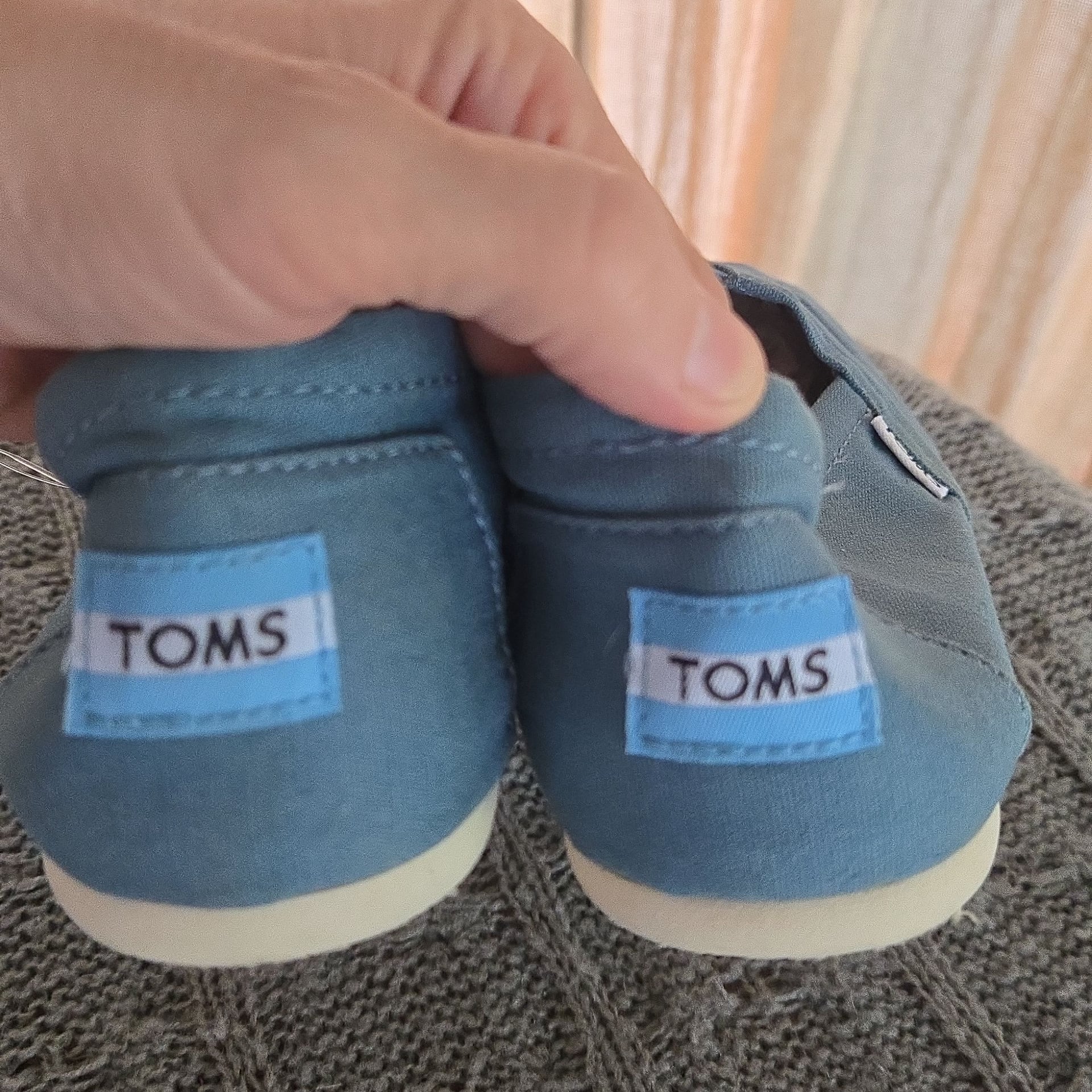 TOMS - Women's Classic Alpargata Canvas Slip-On Shoes - Size 10 - Blue 9