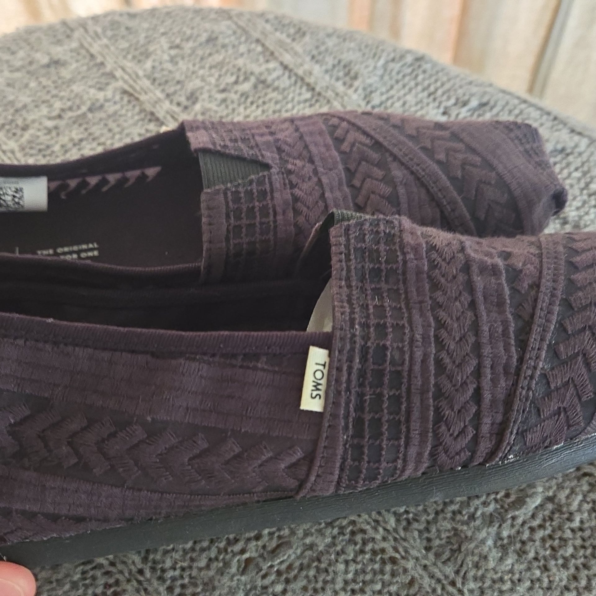 TOMS - Women's Black Lace Alpargata Slip-On Shoes - Size 9.5 5