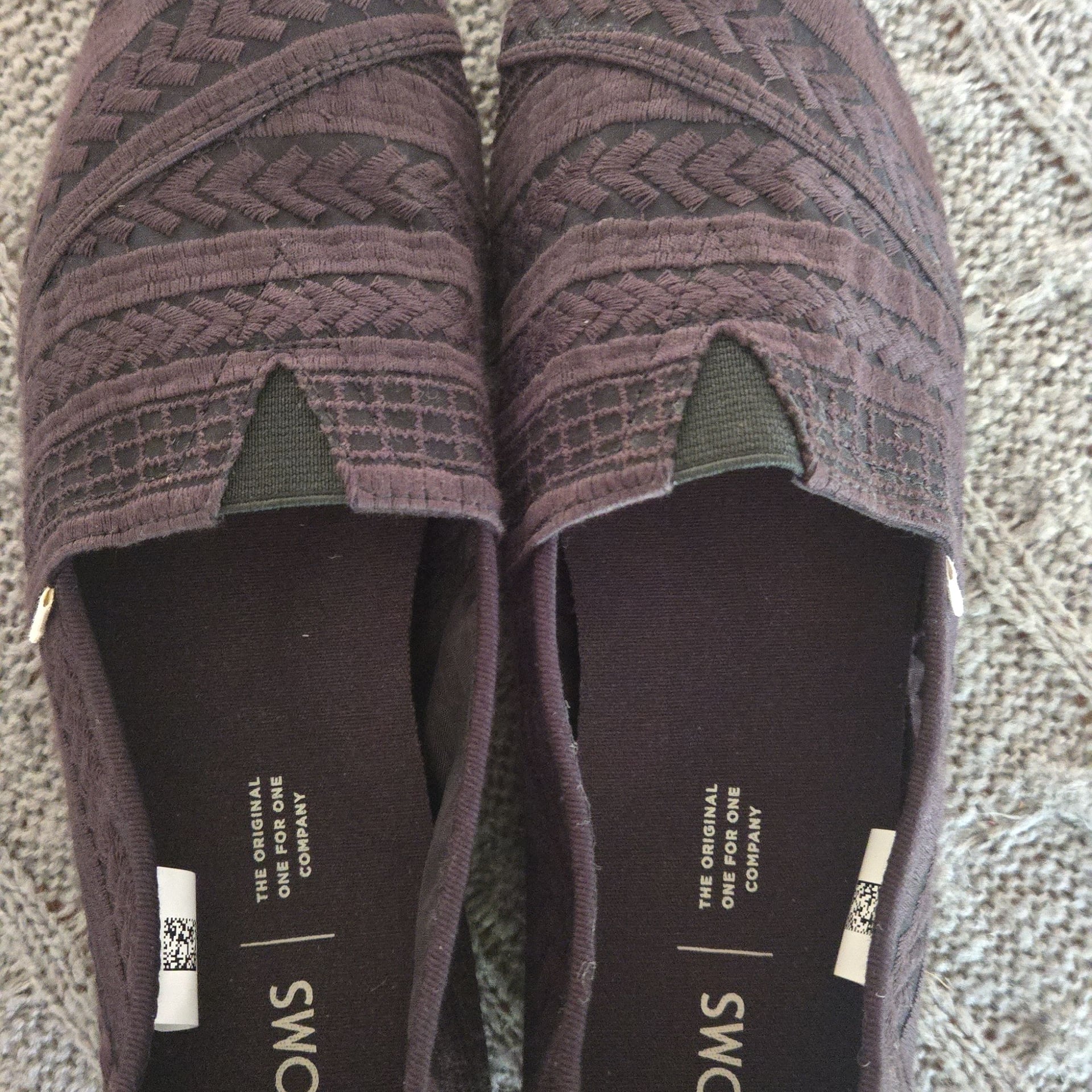 TOMS - Women's Black Lace Alpargata Slip-On Shoes - Size 9.5 8