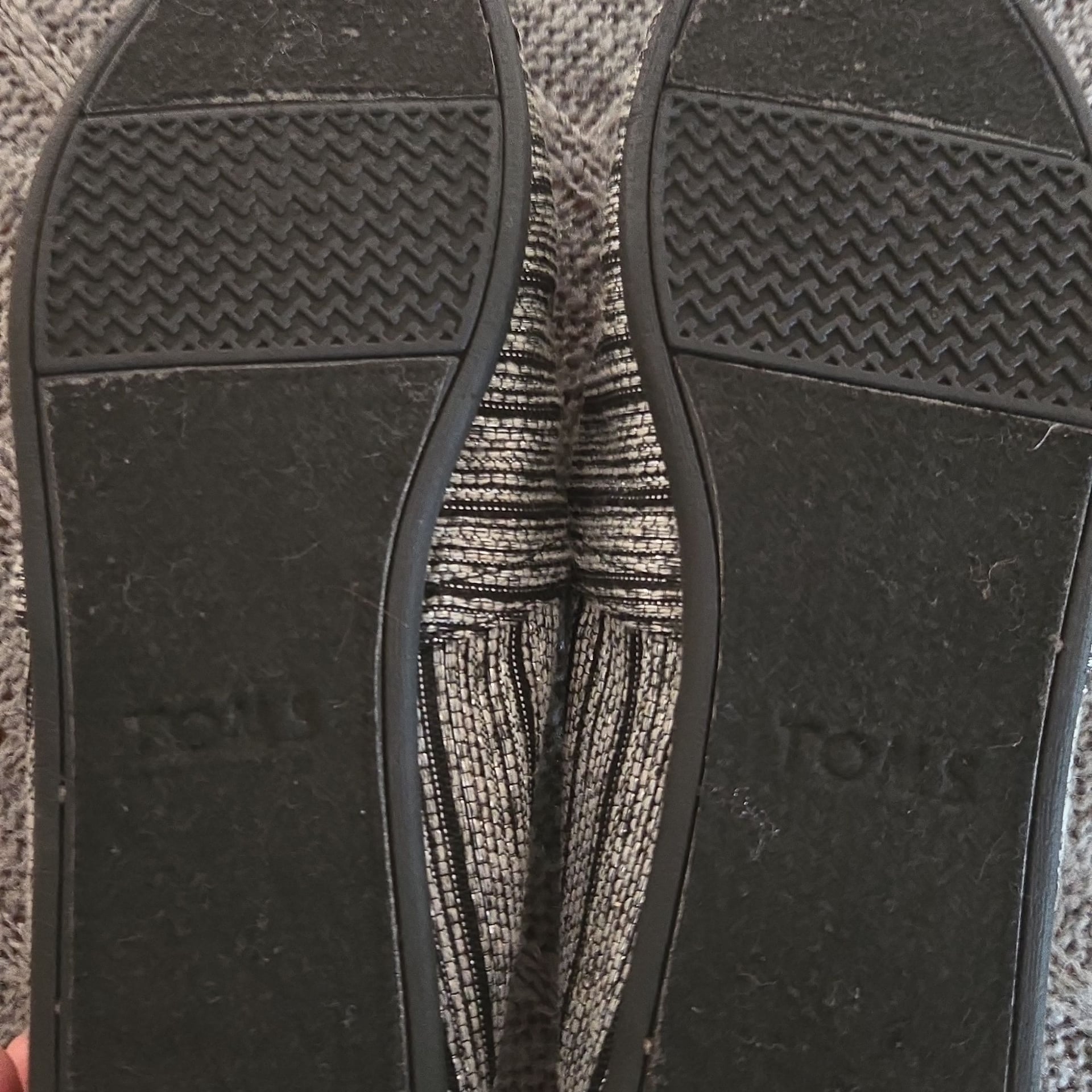 TOMS - Women's Alpargata shoes - Size 10 - black/silver shiny 12
