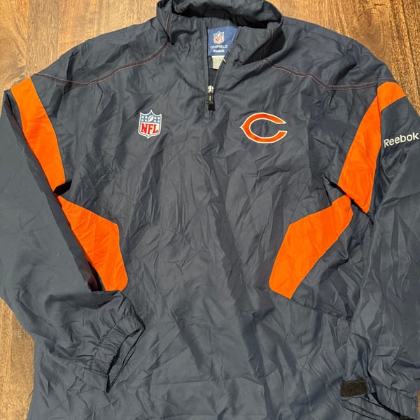 Men's Chicago Bears Reebok On-Field Full Zip Lightweight Jacket