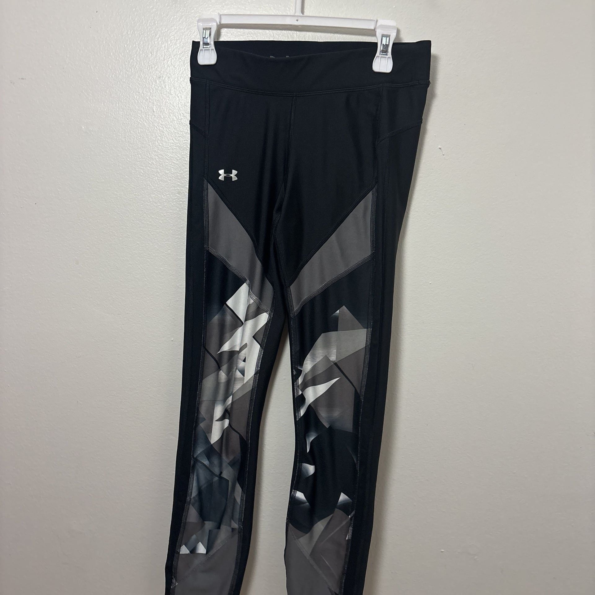 Under Armour HeatGear Printed Cropped Leggings 2