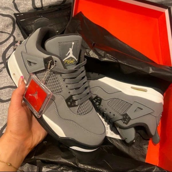 NIKE AIR Jordan 4 Retro (GS) Cool Grey 408452 007 Grade B