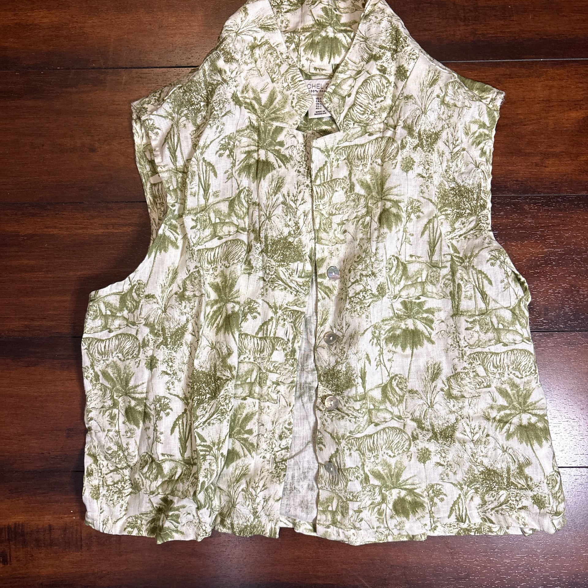 Women's Cynthia Rowley Green Tropical Print Linen Blend Button Down Blouse 1