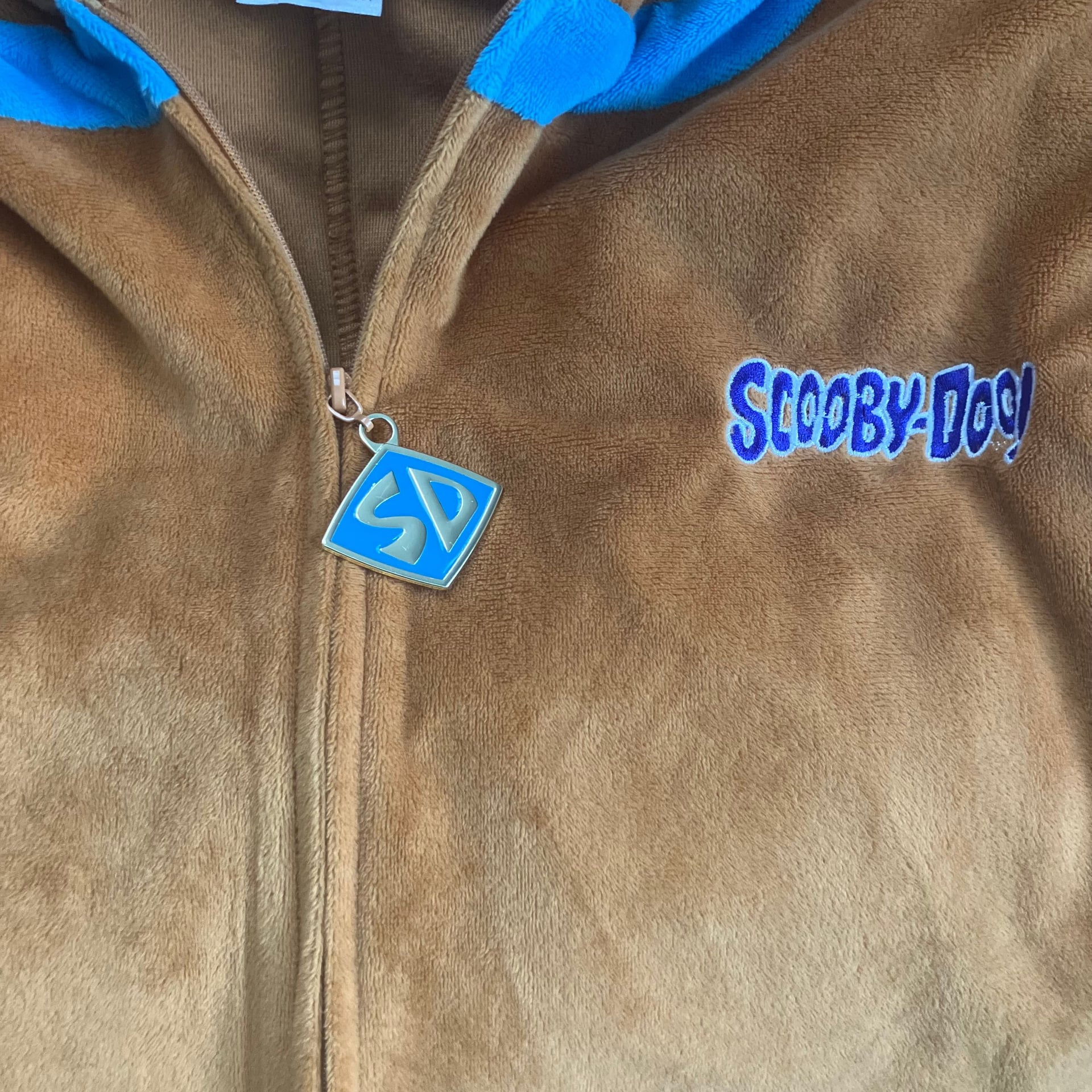 Adult Scooby-Doo Jumpsuit Costume 2