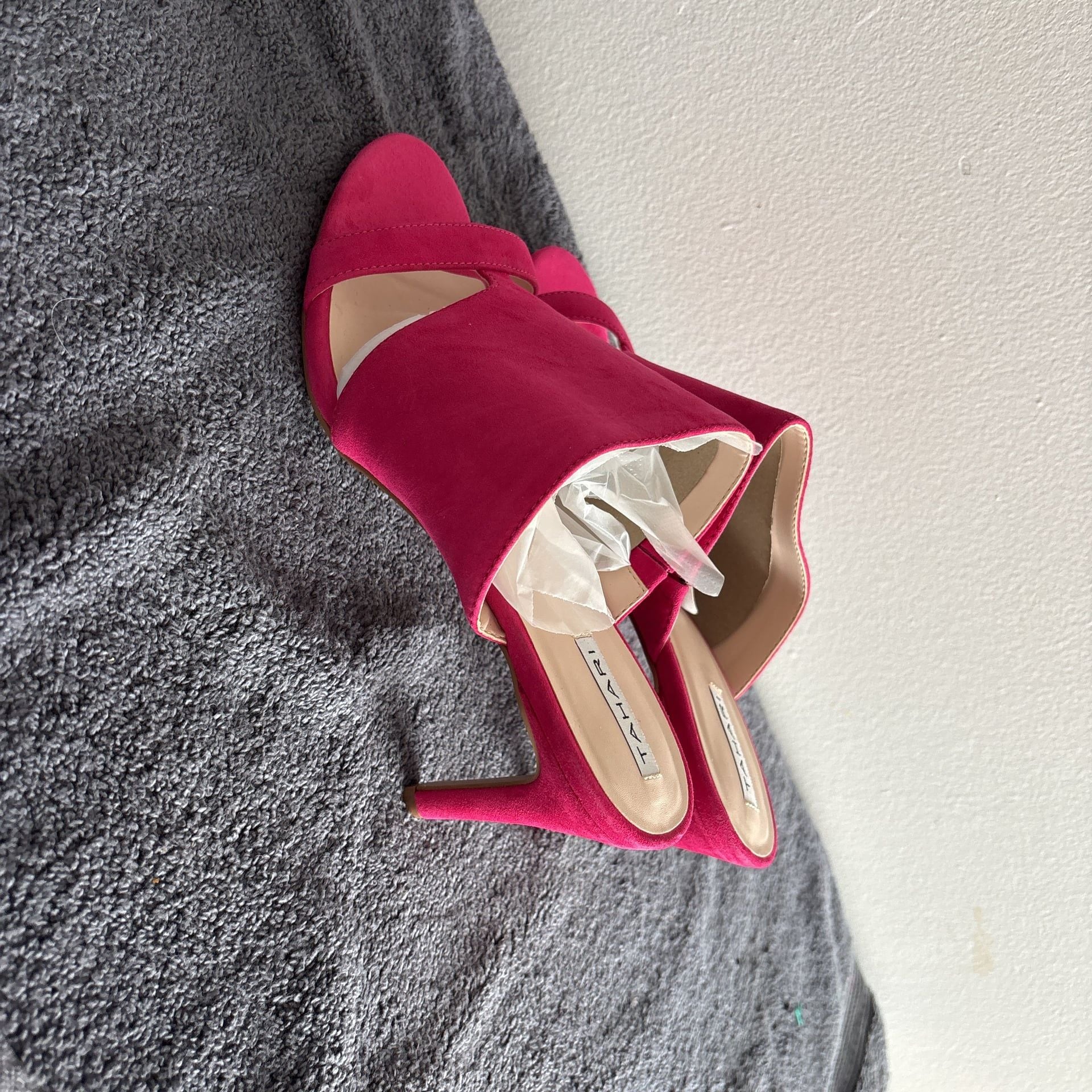 Tahari Lahni Slide Sandal in Pink Suede 4
