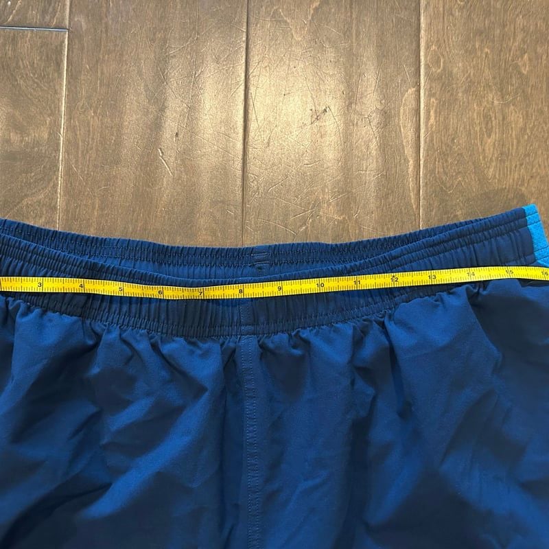Under Armour Men's Blue Running Shorts with Pockets 4