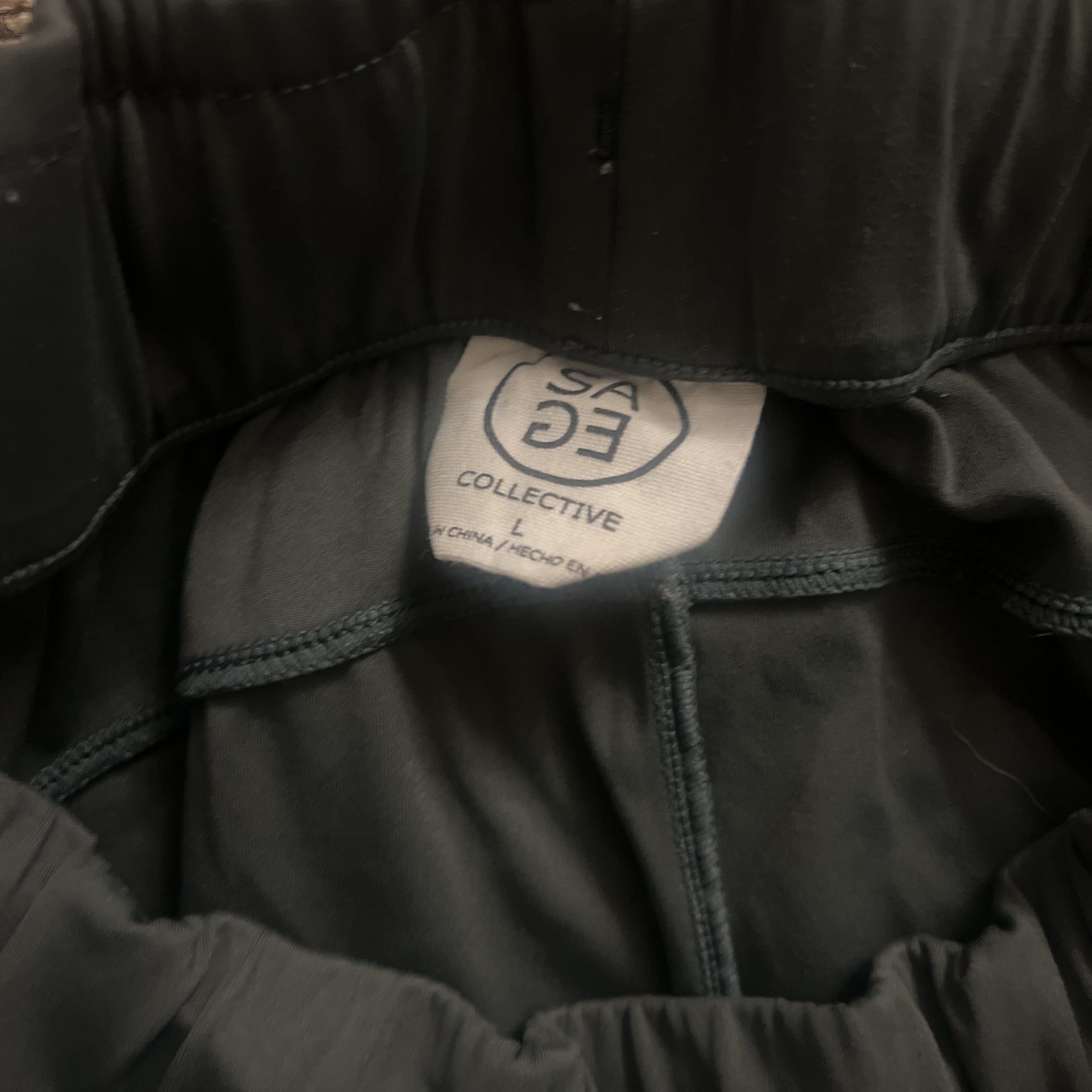 Product thumbnail 4