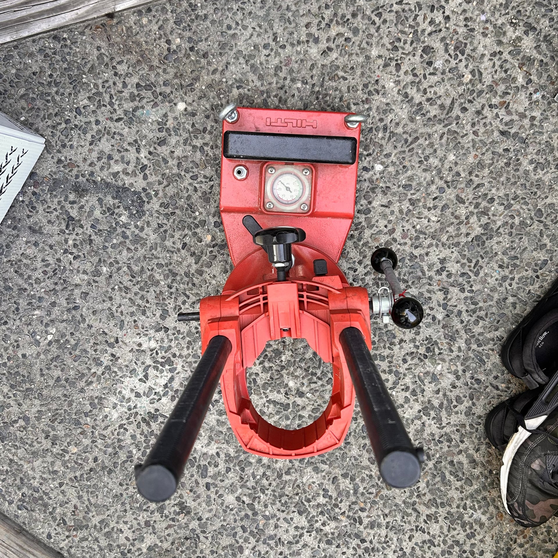 Hilti DD-ST 30 Core Drill Stand w/ Base – Complete Unit – Rare – Pre-Owned
4