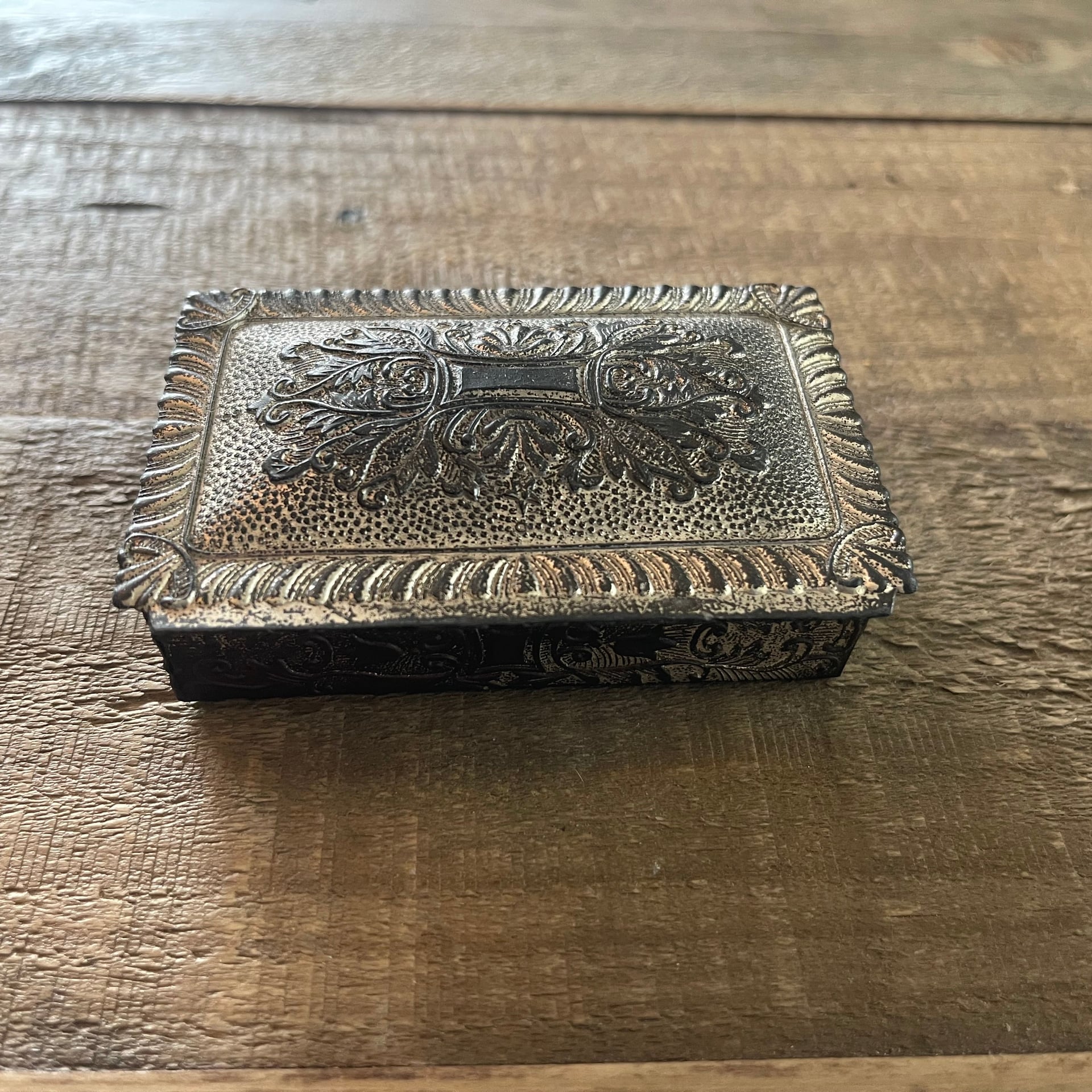 Vintage WWII Era Japanese Silver Embossed Floral Trinket Box Cigarette Holder 1