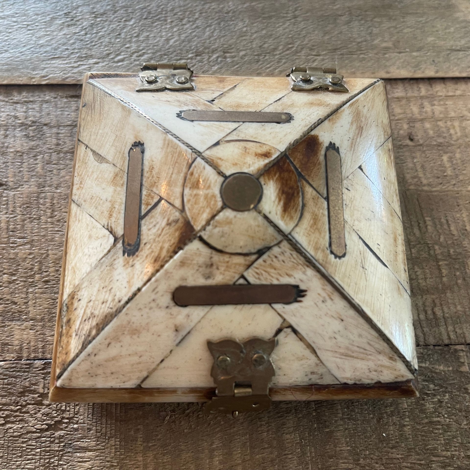 Vintage Camel Bone Trinket Box with Brass Inlay and Velvet Lining 2