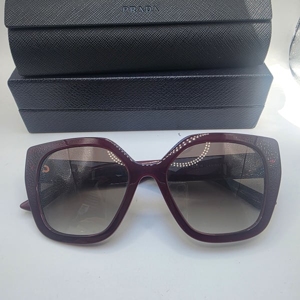 Prada Women's Red Polarized Sunglasses Shades Size 52-18-140