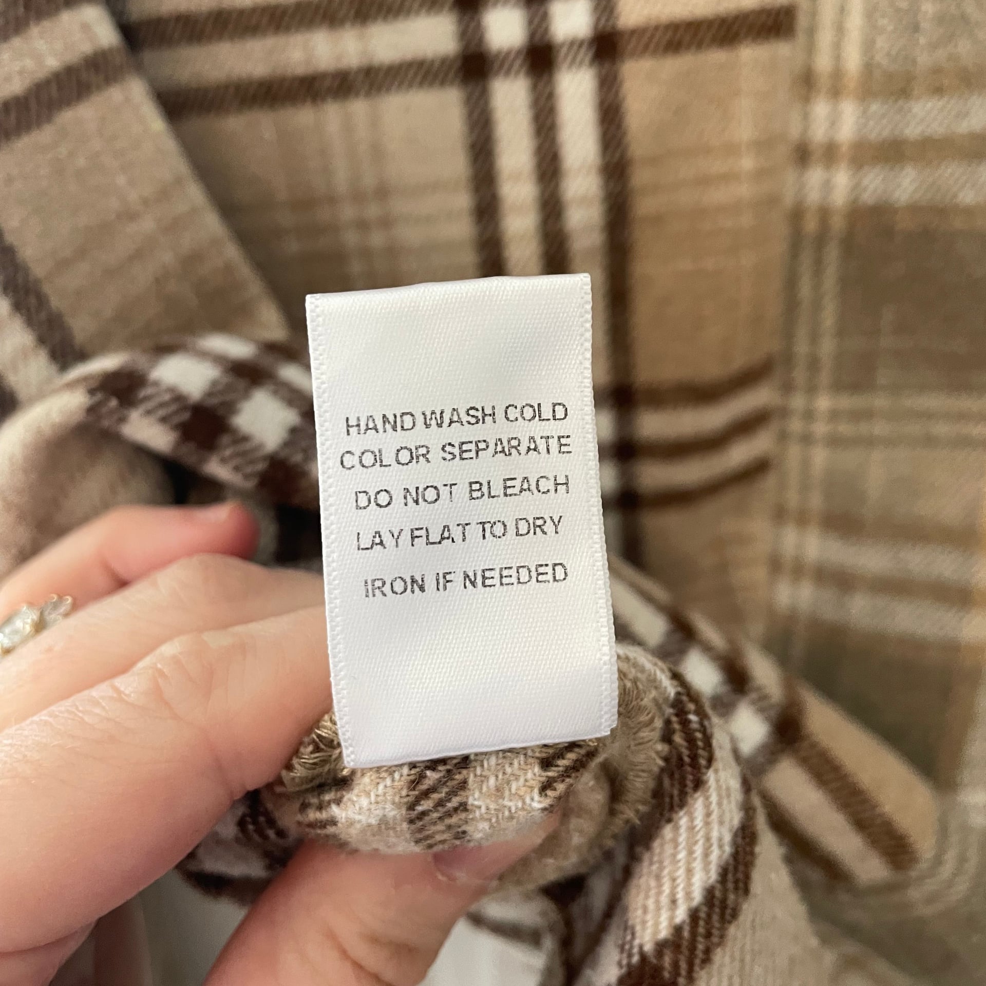 Fall Staple Plaid Long Sleeve Button-Up Shirt Jacket Cool Girl Minimalist  7