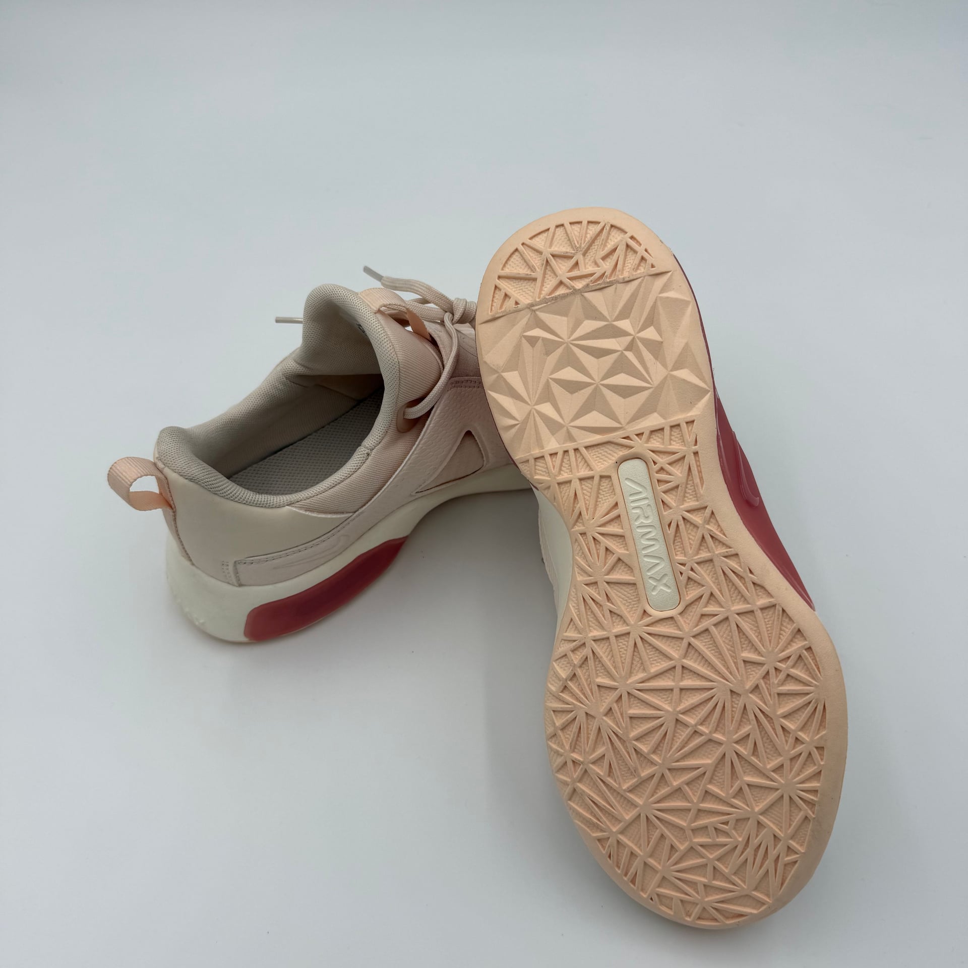Nike Air Max Bella TR 5 Women's Training Shoes 6