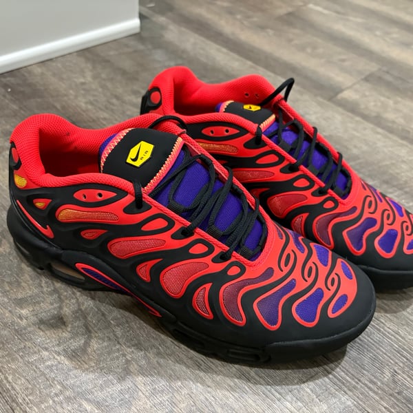 Nike Air Max Plus Drift Men's Shoes Black Bright Crimson