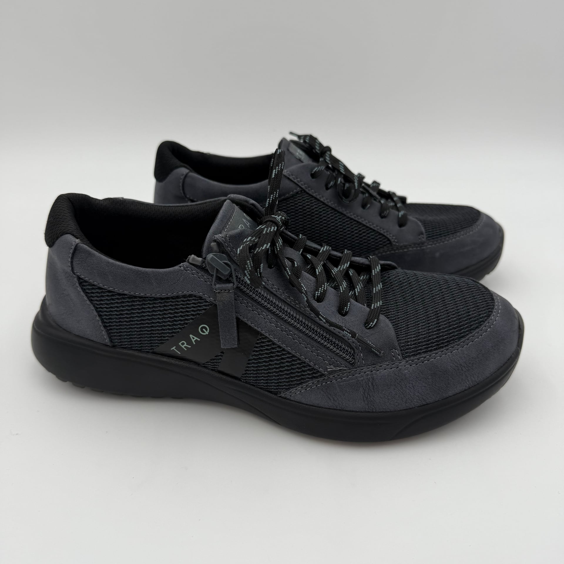 Waldläufer M-Iris Black Nubuck Stretch Lace/Zip Combination Shoes 1