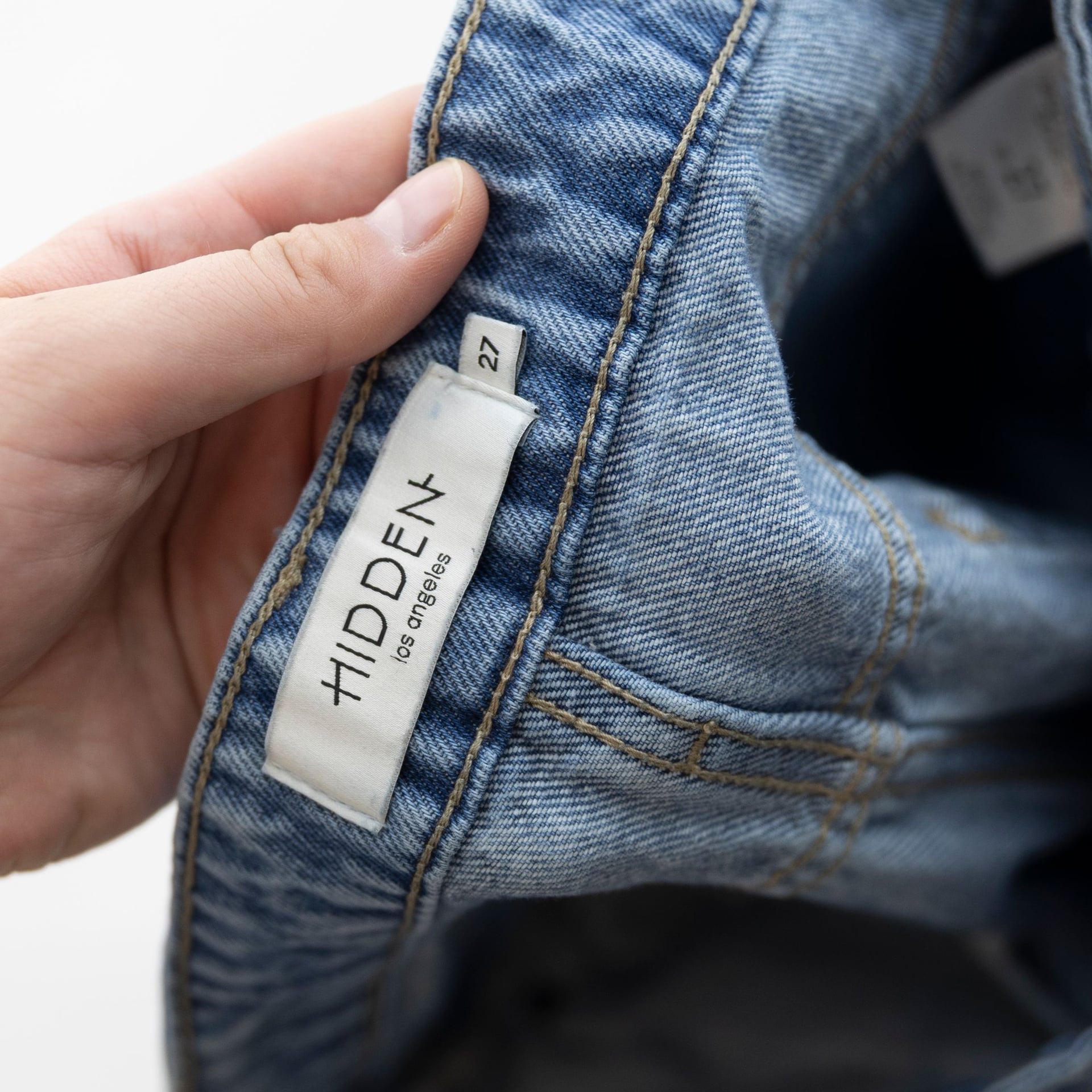 Hidden Los Angeles Light Wash Distressed Jeans 4