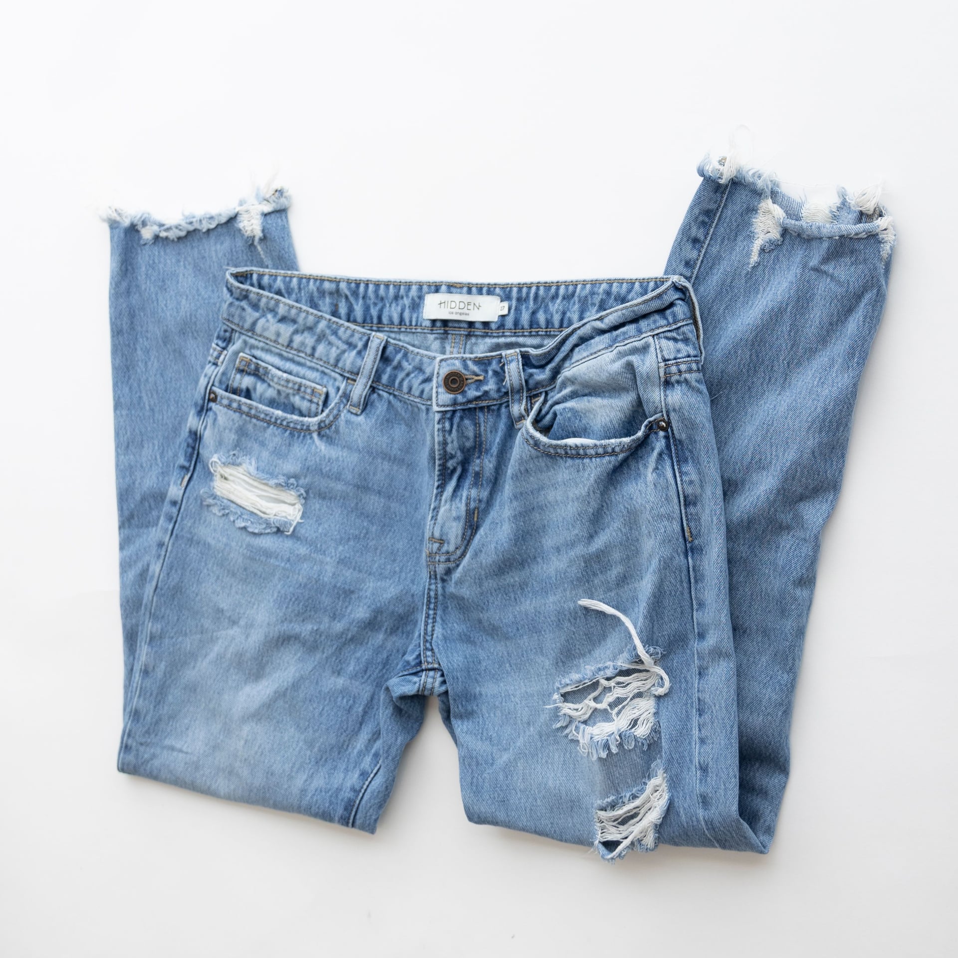 Hidden Los Angeles Light Wash Distressed Jeans 1