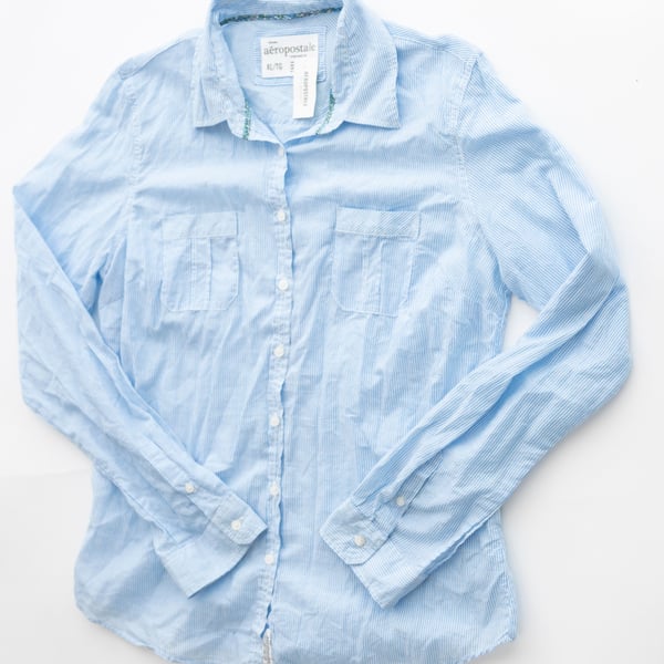 Aeropostale Blue & White Striped Long Sleeve Button-Up Shirt XL