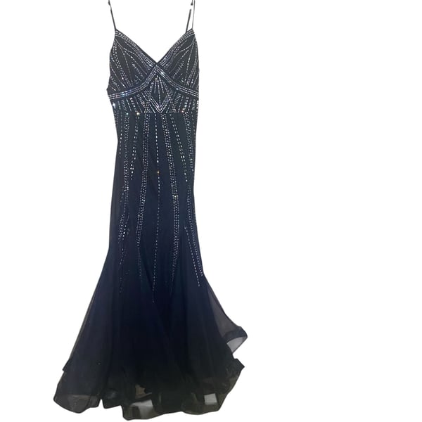 Say Yes To The Prom Juniors' Embroidered Embellished Gown Size 17/18 NWT