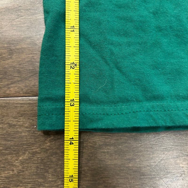 Boys Green Holiday Time
Holidays T-Shirt Size L (10-12) 3