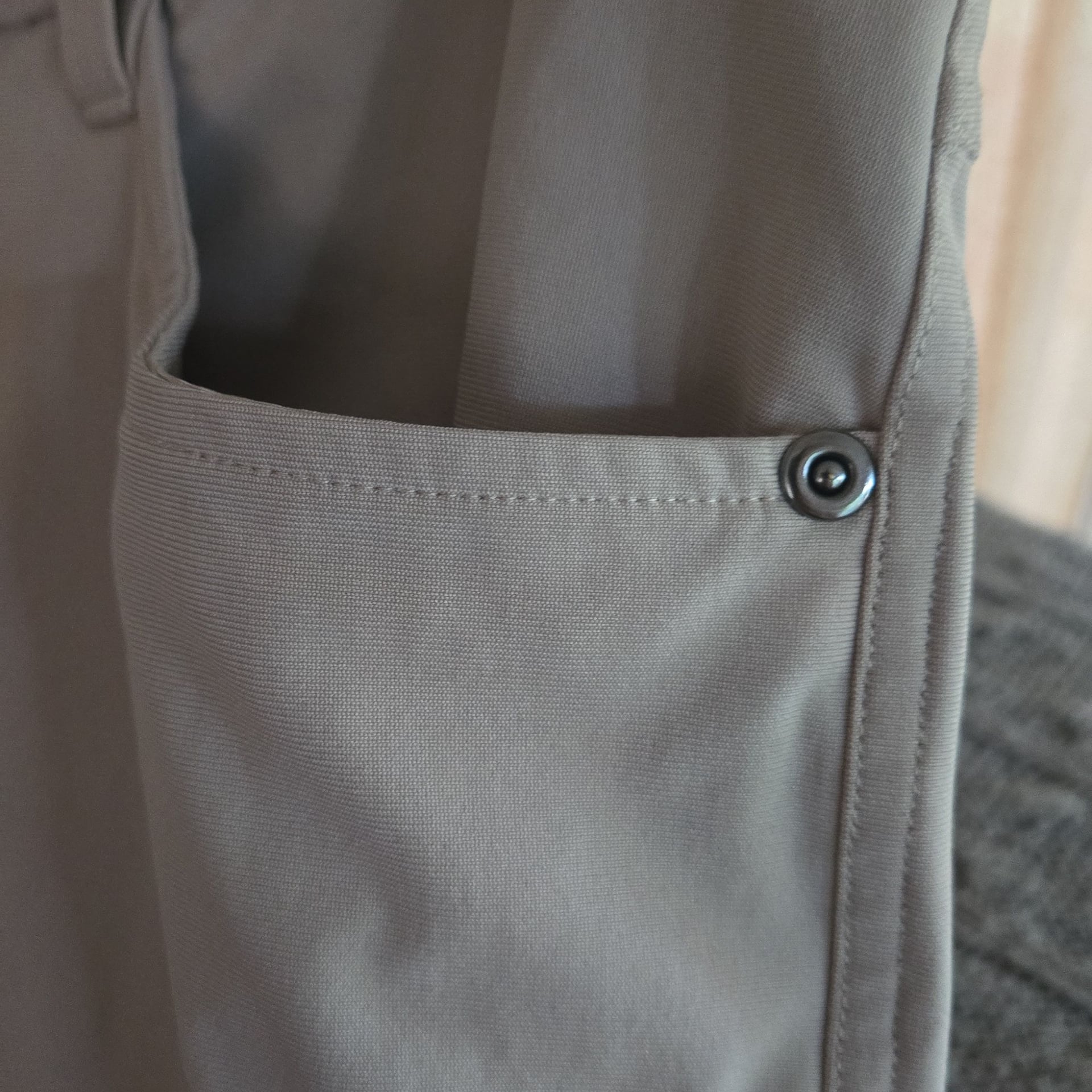 LULULEMON - Men's ABC Pants - Size 32 square dot - tan 9