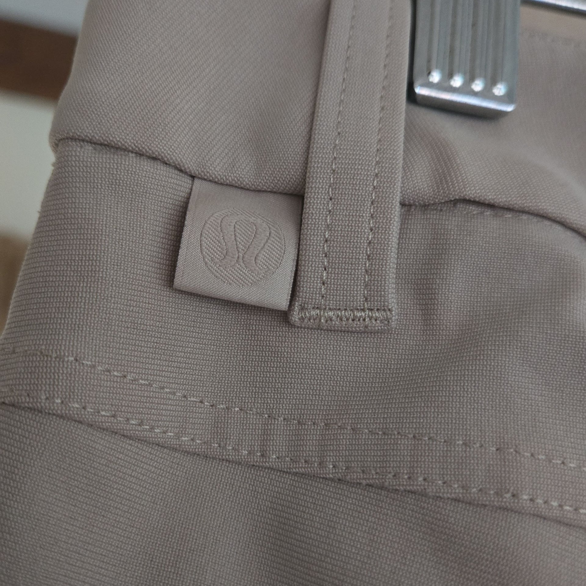LULULEMON - Men's ABC Pants - Size 32 square dot - tan 7