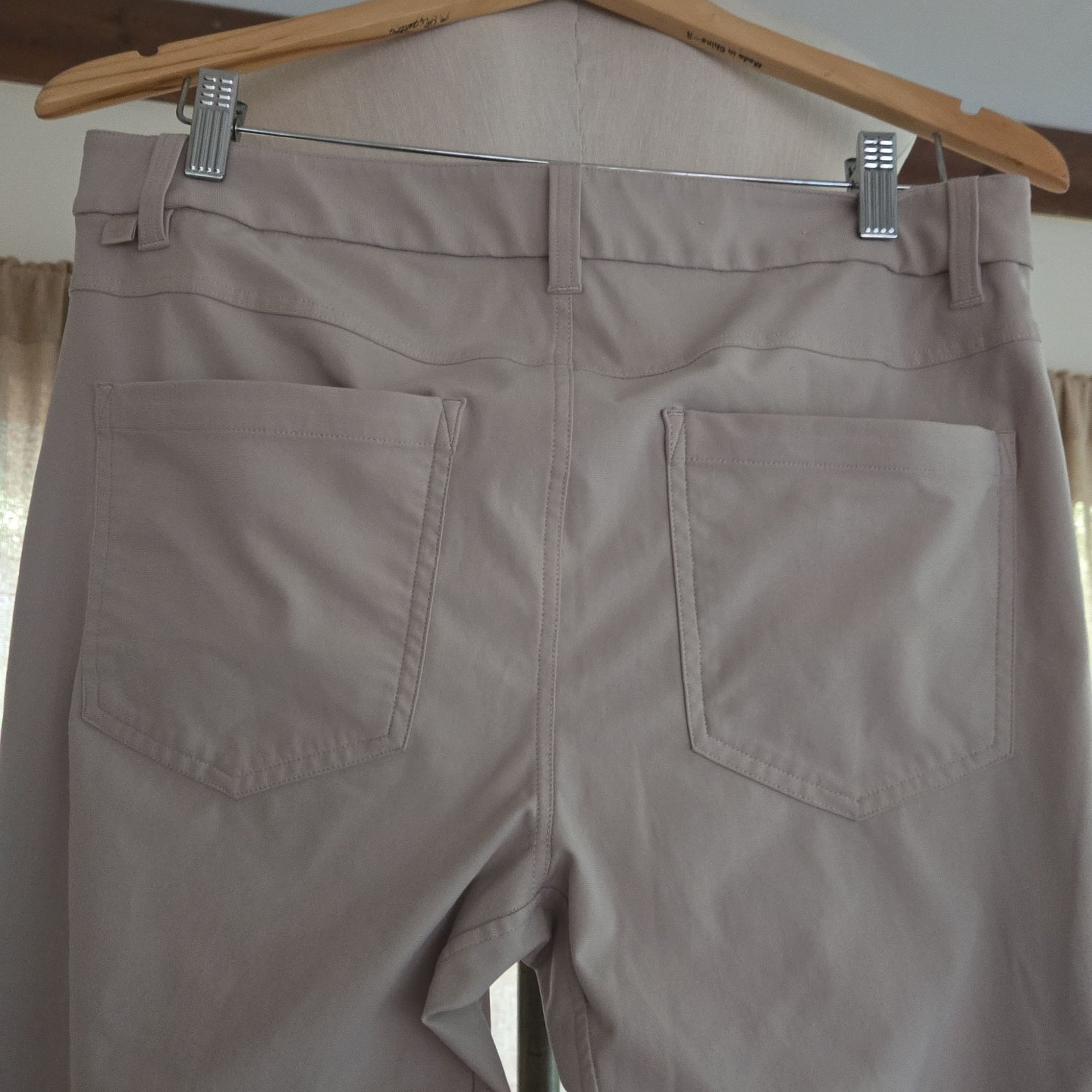LULULEMON - Men's ABC Pants - Size 32 square dot - tan 5