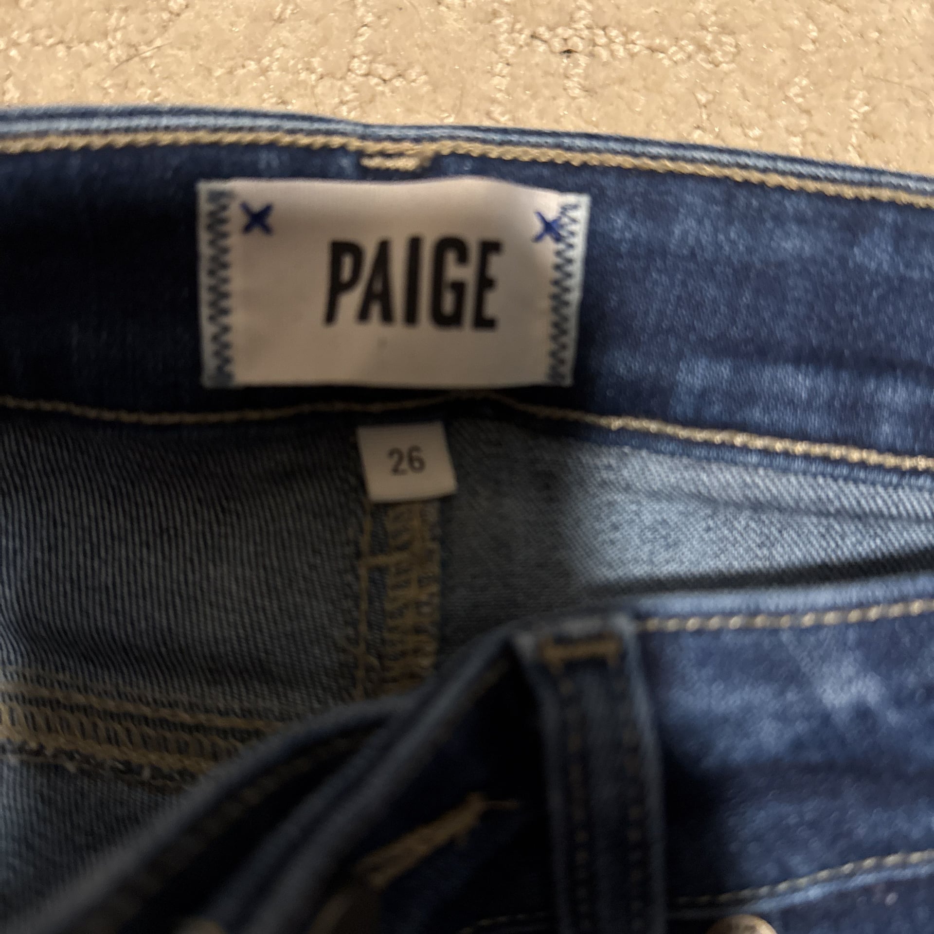 Product thumbnail 5