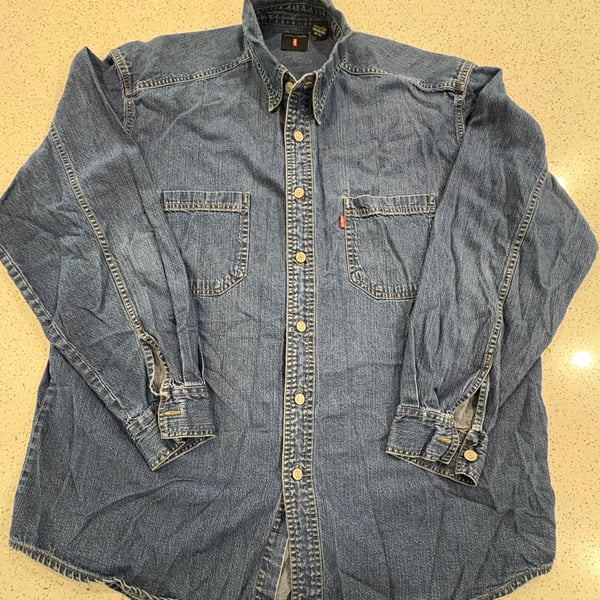 Levi's Men's Blue Denim Long Sleeve Shirt