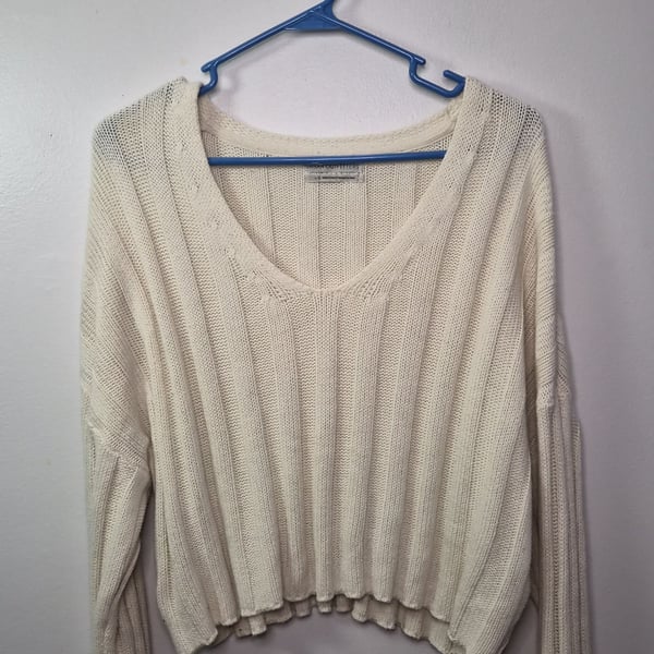 Urban Outfitters Cream V-Neck Ribbed Cropped Knit Sweater