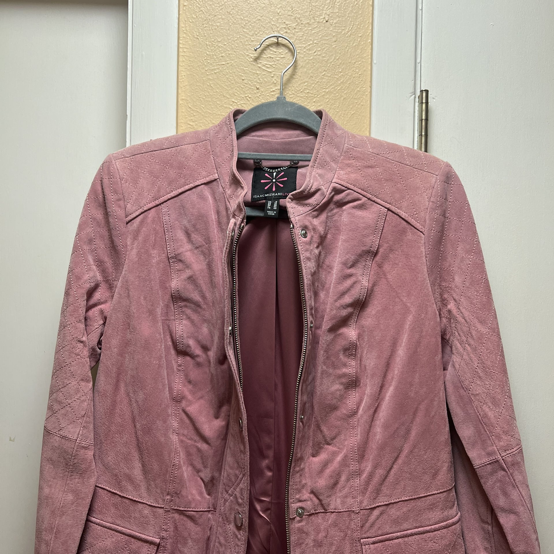 Isaac Mizrahi Live! Women's Size 6 Suede Field Jacket Quilt Detail Soft Pink 1