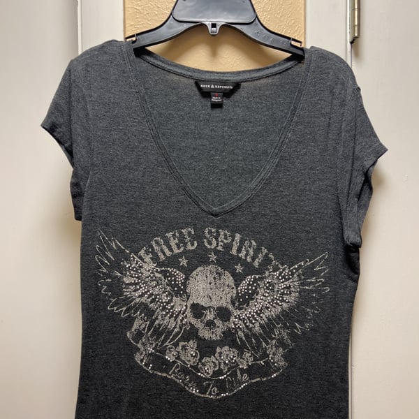 Rock & Republic Black Burnout Embellished Studded Wings Short Sleeve T-Shirt