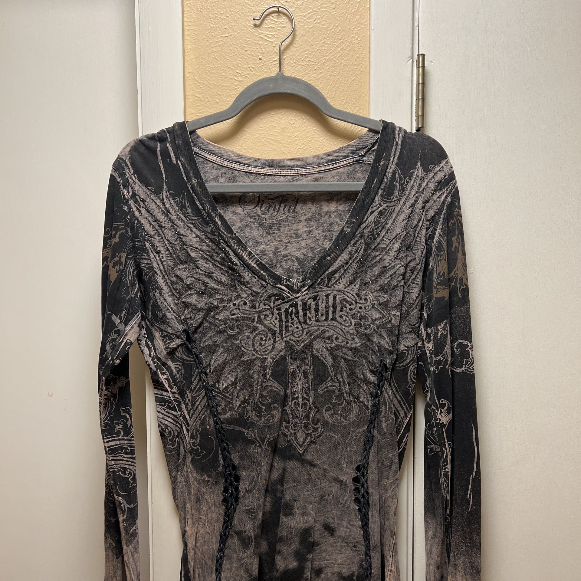 Sinful Mystique T-Shirt - Women's T-Shirts in Circus Peanut Black Lava 1