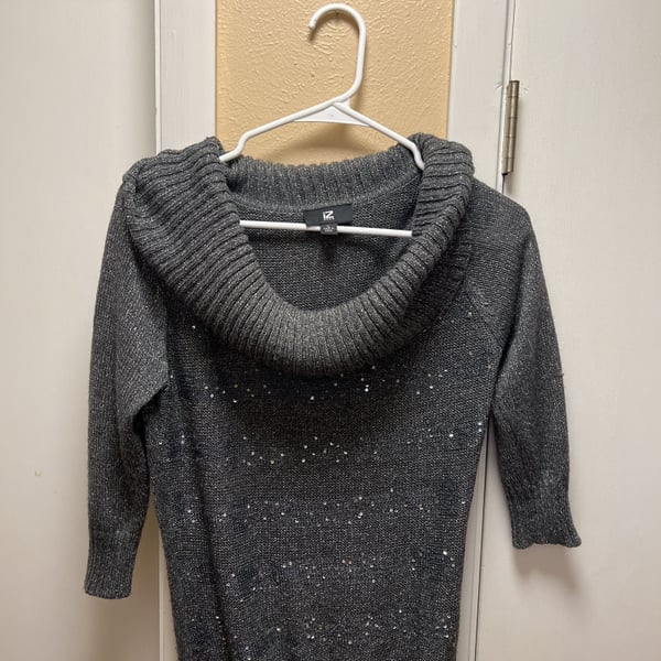 Iz Byer Black and Gray Off-the-Shoulder Chevron Knit Sweater