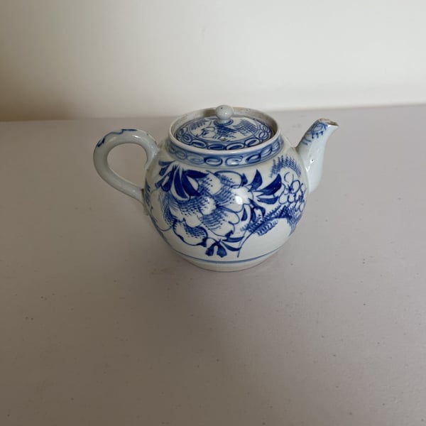 Antique Chinese Blue & White Porcelain Teapot with Original Strainer