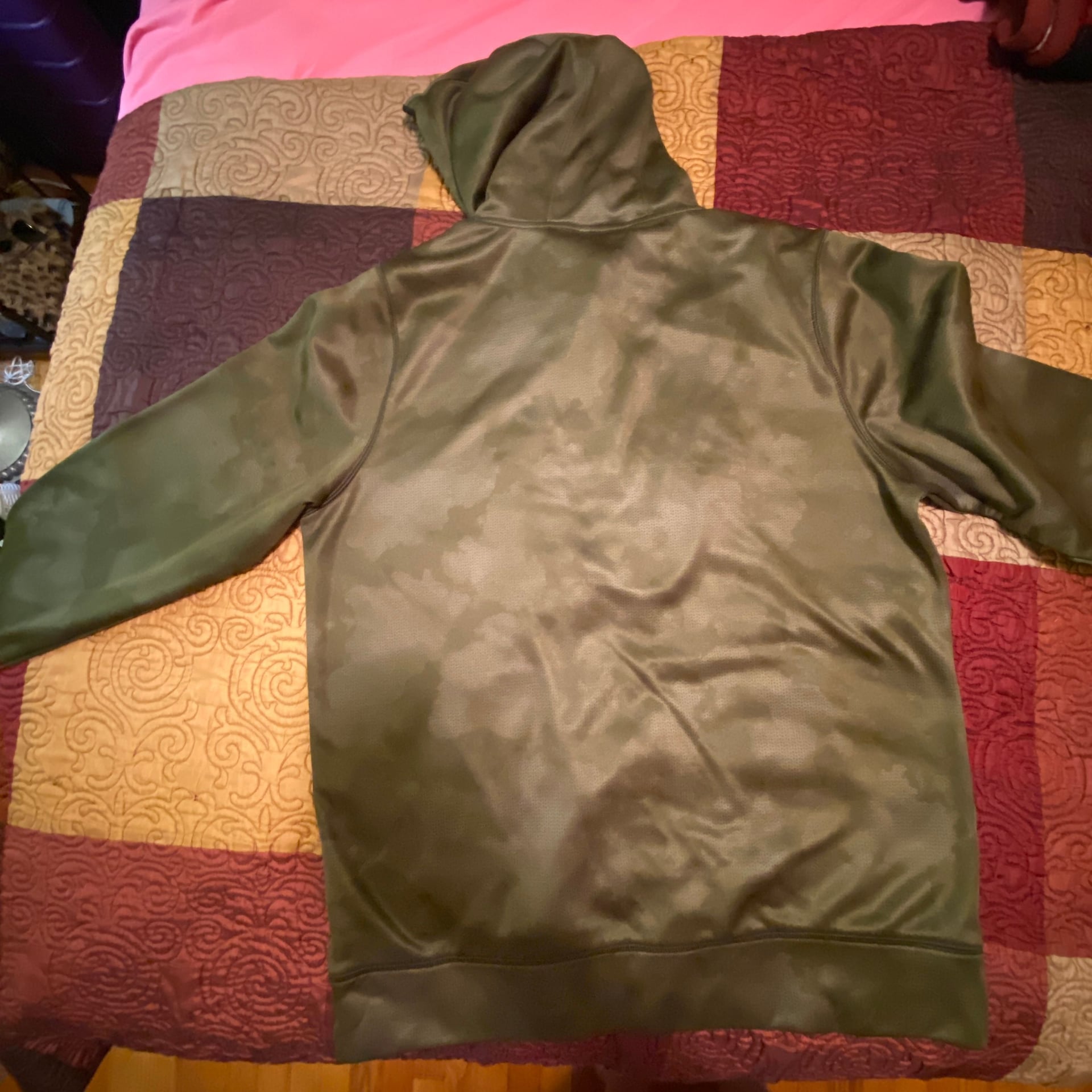 Under Armour Men's Storm 1 Camo Green Logo Hoodie - Medium 3