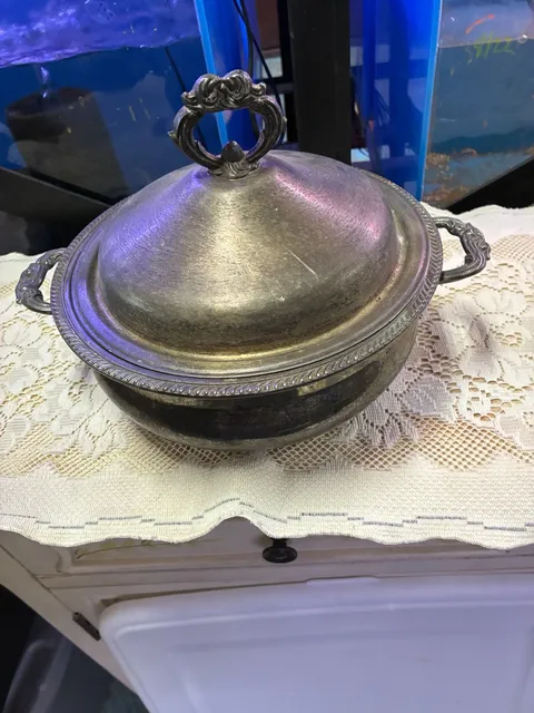 Leonard Silver-Plate Covered Casserole Serving Dish With Lid