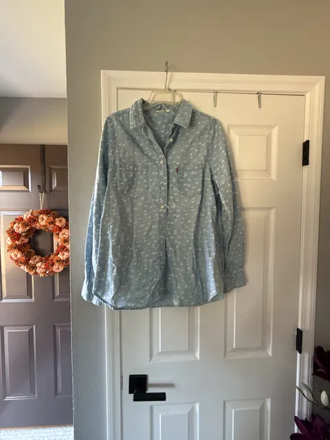Levi's Long Sleeve Button Down Shirt Bird Print Blue Denim
