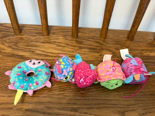 Pikmi Pops Surprise Plush Lot of 5 Mini Soft Toys