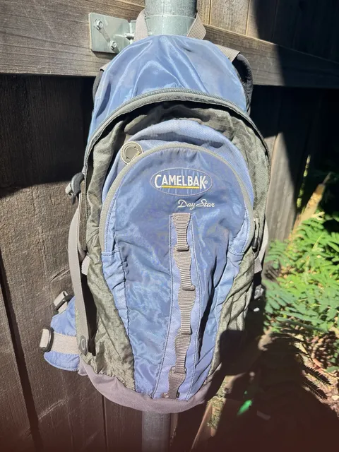 Camelbak Day Star Blue Hiking Backpack Hydration Pack