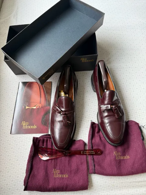 Vintage Allen Edmonds Tassel Loafers Burgundy Leather Dress Shoes With box