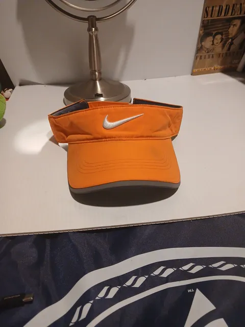 Nike Golf VRS Orange Visor