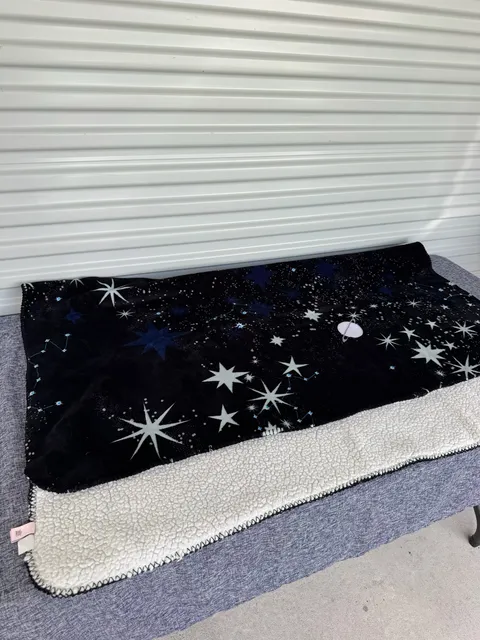 Victoria's Secret Galaxy Sherpa Throw Blanket Size