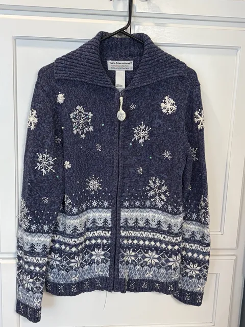 Vintage Tiara International Christmas Sweater M Beaded Snowflake Nordic Cardigan