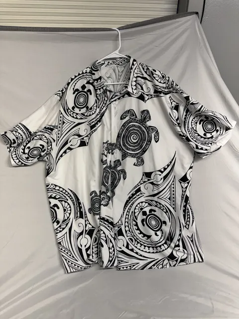 Unbranded Tribal Turtle Hawaiian Short Sleeve Button Down Shirt Size L