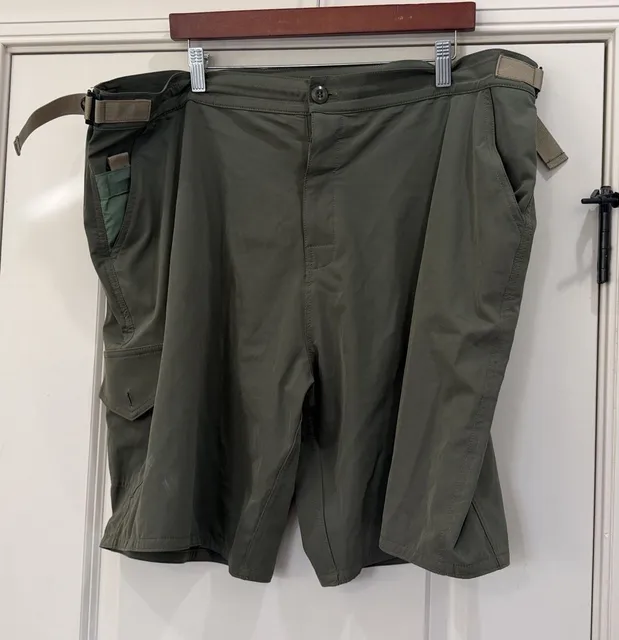 Birdwell Beach Britches Tac Utility Cargo Shorts Size XXL Green