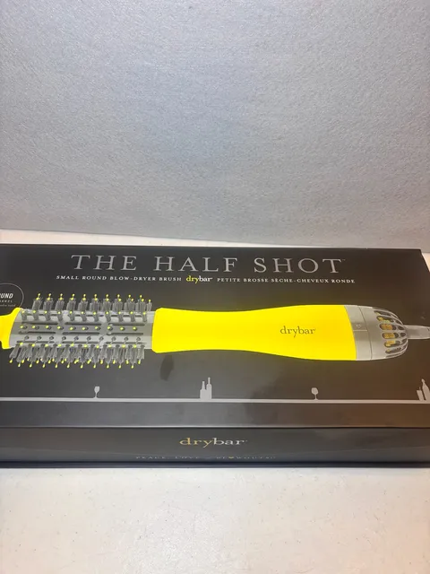Drybar The Half Shot Small Round Blow-Dryer Brush