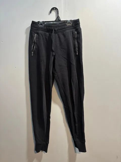 Old navy sweatpants
